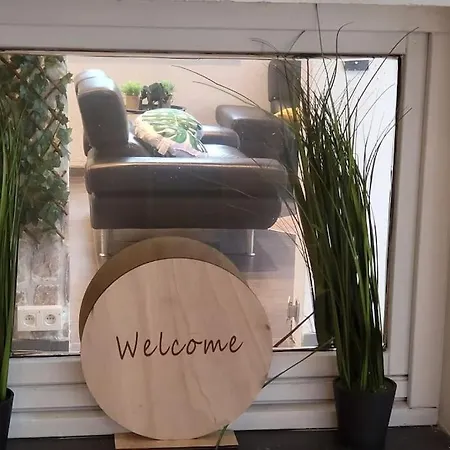 La Maison Accueille De 2 A 8 Personnes Lontzen
