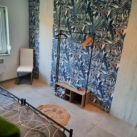 La Maison Accueille De 2 A 8 Personnes *