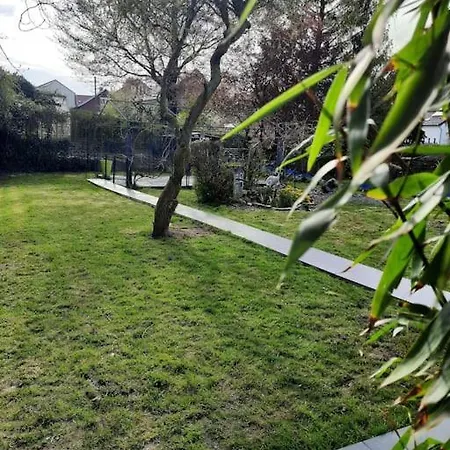 Casa de Férias La Maison Accueille De 2 A 8 Personnes *