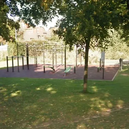 La Maison Accueille De 2 A 8 Personnes *